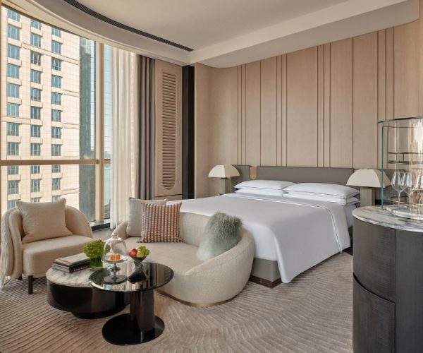 1mc3s12000d8eeeo35d91 W 1080 808 R5 D